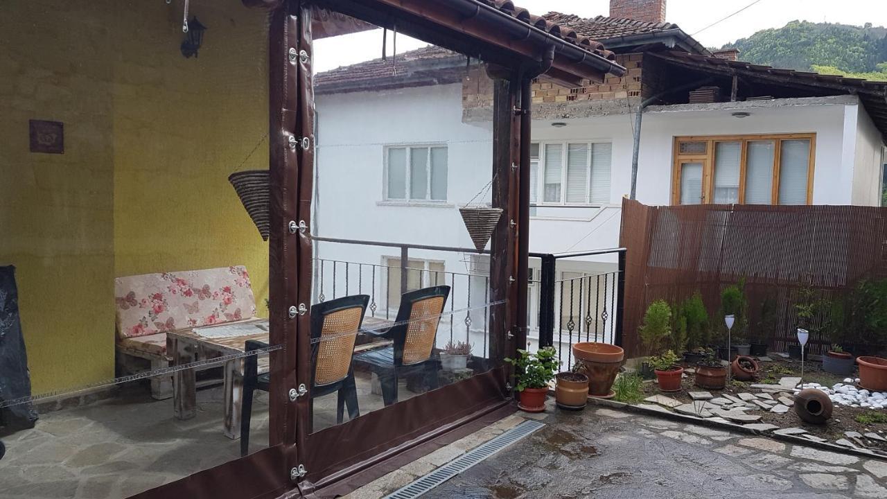 Вила Баните Екстер'єр фото